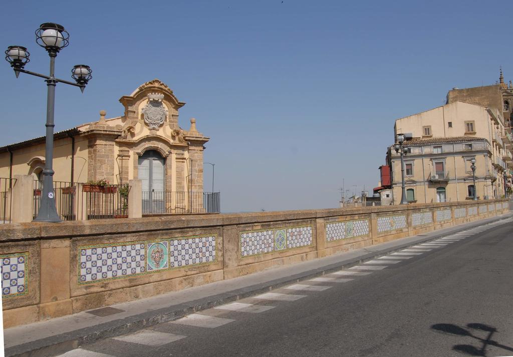 La Rosa Antica Panzió Caltagirone Kültér fotó
